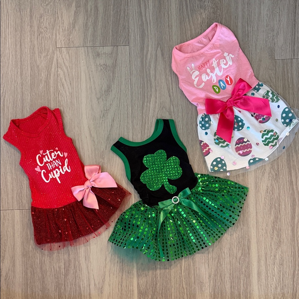SMALL dog/cat Valentine’s Day, st.Patricks day and Easter dresses.